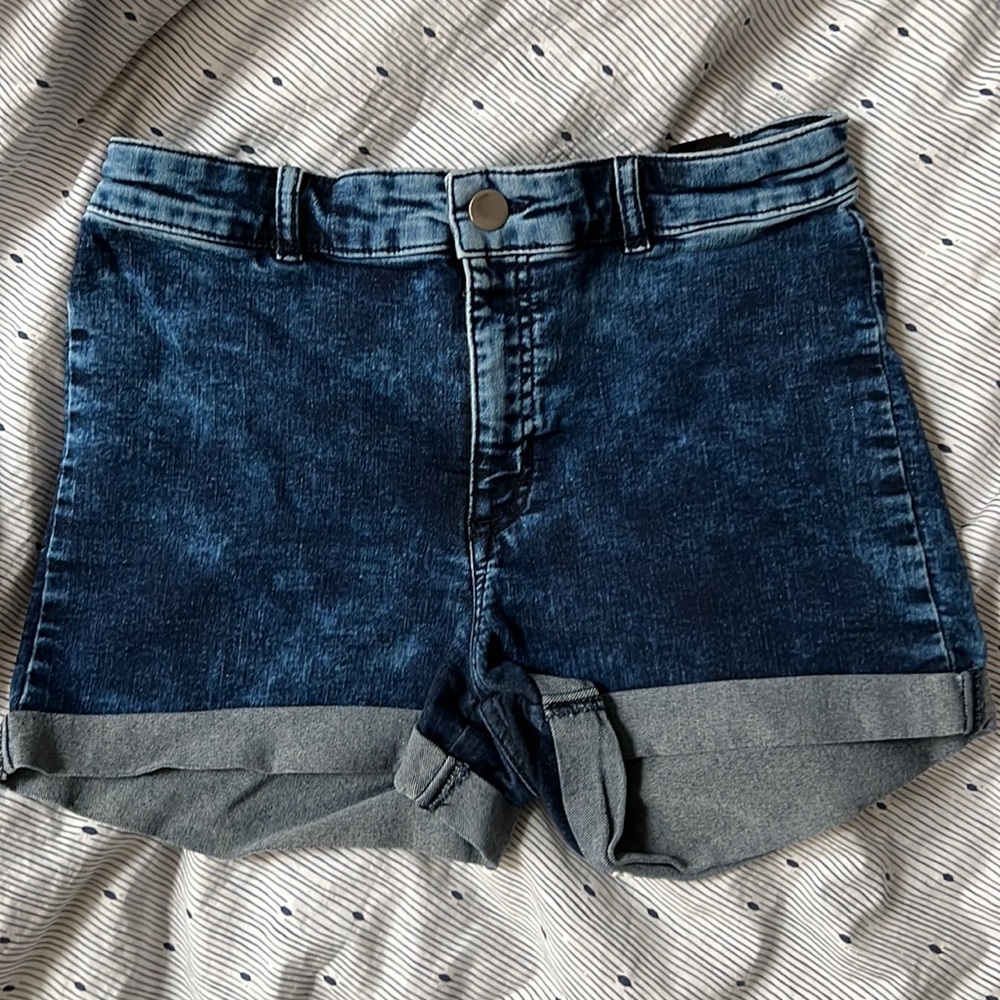 denim shorts size 8